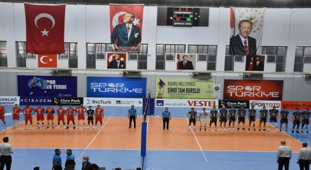 Voleybol: AXA Sigorta Efeler Ligi