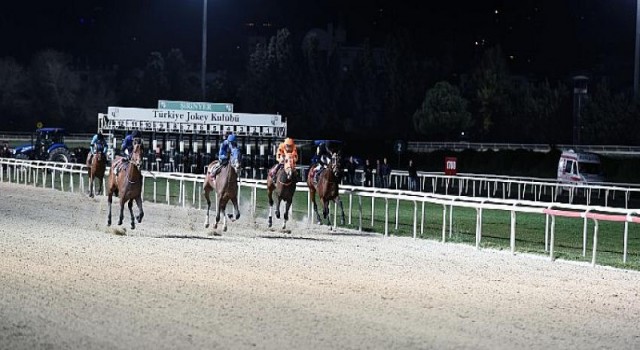 Türkiye Spor Yazarları Derneği (TSYD) İzmir Şubesi Koşusu’nu, “Fortissimum” isimli safkan kazandı.