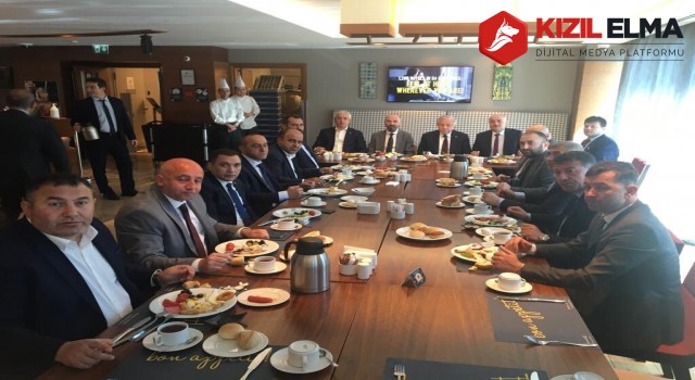 MHP İstanbul kahvaltıda bir araya geldi