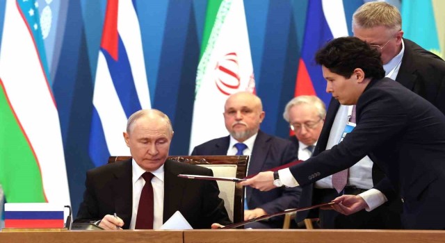 Avrasya Ekonomik Birliği üyesi ülkelerin liderleri Astana’da bir araya geldi
