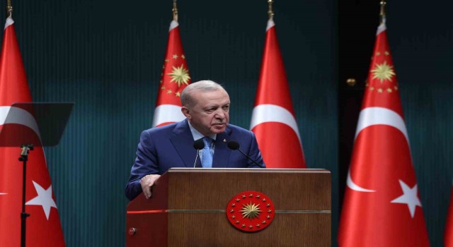 Cumhurbaşkanı Erdoğan: ”Demokrasilerde muhalefet en az iktidar kadar mesuliyet sahibidir”