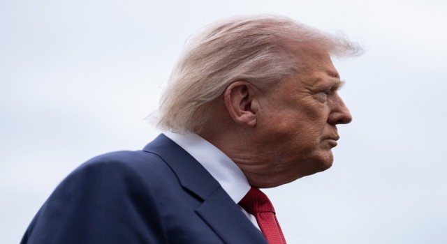 Trump: ”İran’a yönelik yarın planlanan saldırıları erteledim”