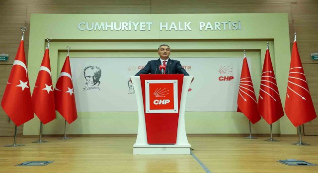 CHP Antalya ve Kayseri il başkanları görevden alındı