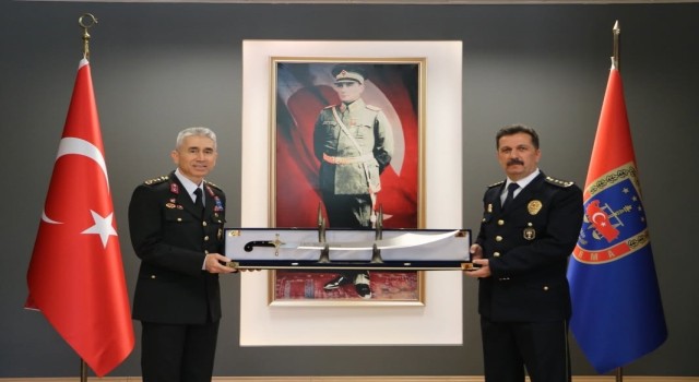 Emniyet teşkilatından jandarmaya anlamlı ziyaret