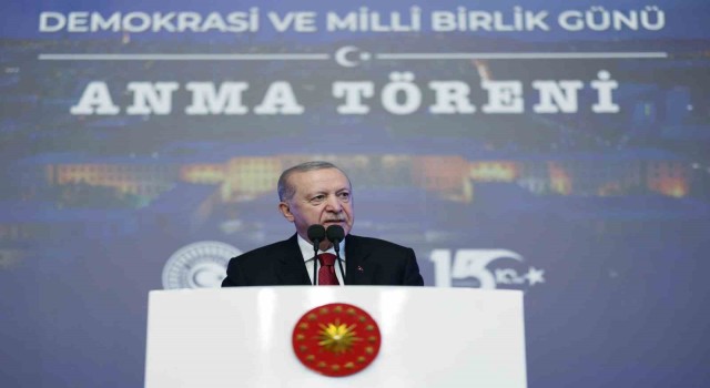 Cumhurbaşkanı Erdoğan: ”FETÖ’cü teröristler, yeminli Türkiye düşmanlarına hizmetkar olmayı sürdürüyorlar”