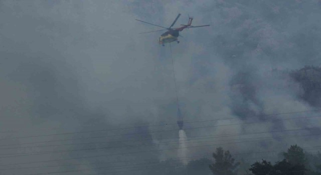 Kumluca’daki orman yangınında 10 ev kullanılamaz hale geldi: Yangına evinde yakalananlar o anları anlattı
