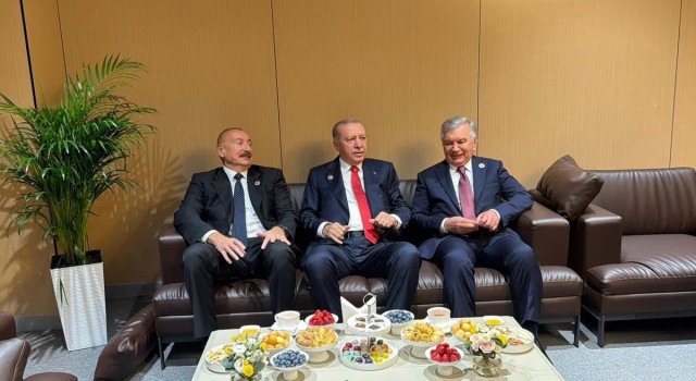 Cumhurbaşkanı Erdoğan, Aliyev ve Mirziyoyev ile bir araya geldi
