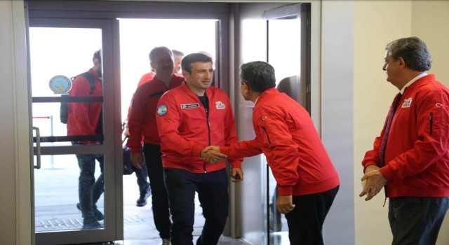 Selçuk Bayraktar: ”Şırnak, Türkiye’nin tam bağımsız teknoloji mücadelesinde önemli ilkleri başardı”