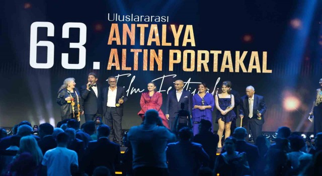 Altın Portakal’da onur ve emek ödülleri sahiplerini buldu
