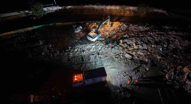 Ayazağa’da devam eden yıkım çalışması dronla havadan görüntülendi