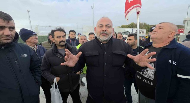 Kapıkule ve Hamzabeyli’de tır şoförleri yaşadıkları mağduriyeti anlattı: ”Biz turist değiliz”