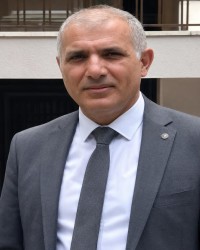 Suat Özbey
