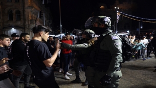 İsrail polisinin Doğu Kudüs’te Filistinlilere müdahalesinde 5 kişi yaralandı