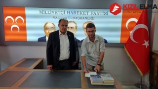 CHP Yalova İl Başkan Yardımcılığı’ndan istifa edip MHP’ye katıldı