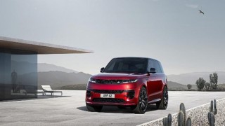 Modern Lüks Tasarım Anlayışının Performans ile Birleştiği Yeni Range Rover Sport Tanıtıldı