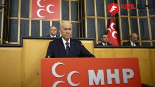 MHP Lideri Bahçeli: Polise saldıran milletvekilinin Meclis'te yeri olamaz