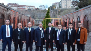 MHP'li Özdemir'den seçime CHP listesinden giren partilere tepki