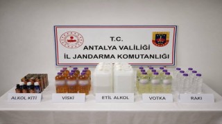 Konyaaltı’nda kaçak alkol operasyonu