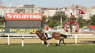 100. Gazi Koşusu’nu Halis Karataş ile Bay Nalçakan kazandı