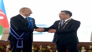 Kırgızistan Cumhurbaşkanı Caparov’dan Aliyev’e birinci derece ”Manas” Nişanı