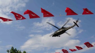 Ani’nin fethinin 962. yıl dönümünde Çelik Kanatlar’ın gösterisi nefes kesti