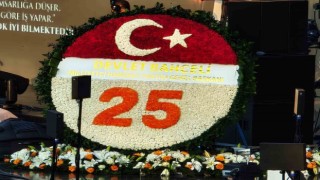 MHP Genel Başkanı Bahçeli’den AK Parti’nin 25. kuruluş yıl dönümüne özel çelenk