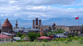 Osmanlı’nın Erzurum’a verdiği değer bu belgede saklıydı