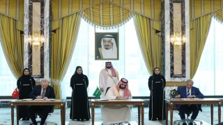 Türkiye, Suudi Arabistan ve Pakistan arasındaki tarihi savunma anlaşması dünya basınında