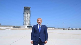 Ulaştırma ve Altyapı Bakanı Abdulkadir Uraloğlu: ”2026 yılının başından bu yana 237 bin 40 kişi İHA pilotu olmak için başvuruda bulundu”
