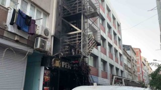 Bakırköy’de 6 katlı otelde yangın: 12 yaralı