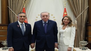 Cumhurbaşkanı Erdoğan, ABD Temsilciler Meclisi Üyesi Issa’yı kabul etti
