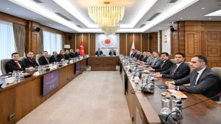 Bakan Gürlek, Bakan Çiftçi ile bir araya geldi