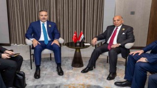 Dışişleri Bakanı Fidan, Iraklı mevkidaşı Hüseyin ile görüştü